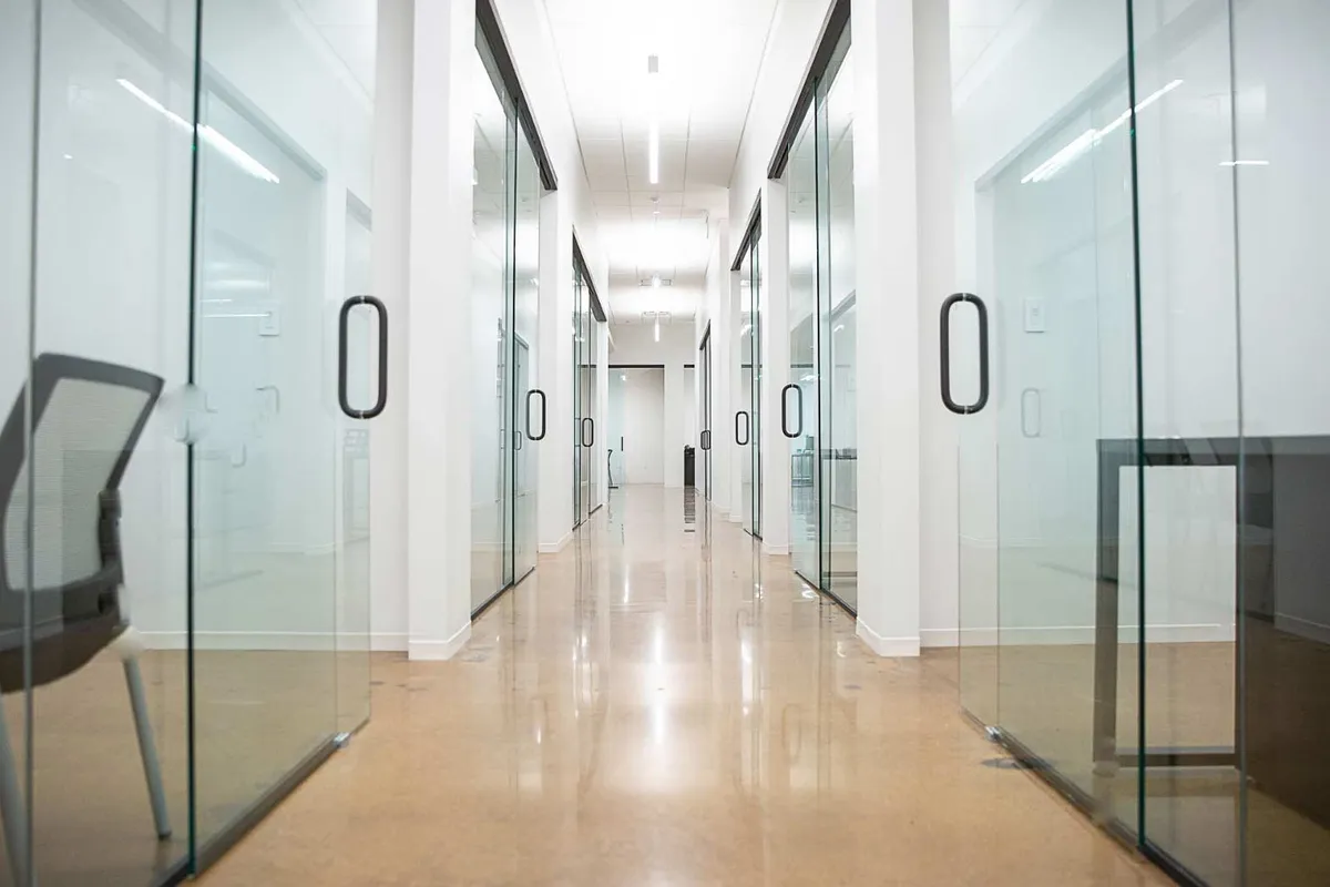 Instant Power hallway interior