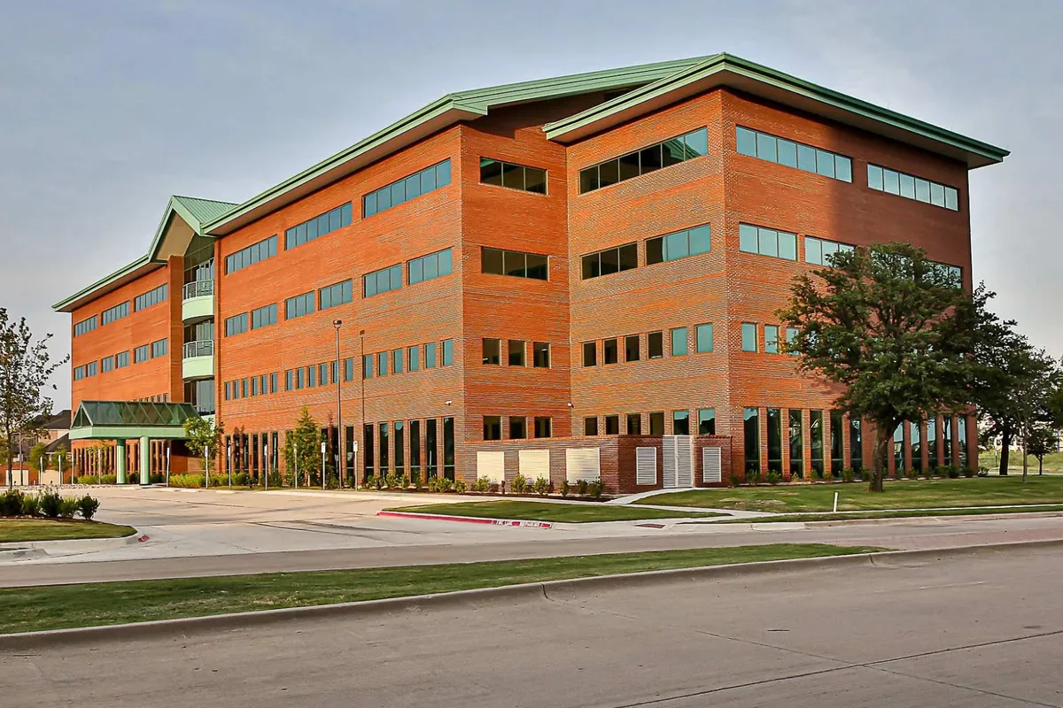 Mercer Crossing building exterior