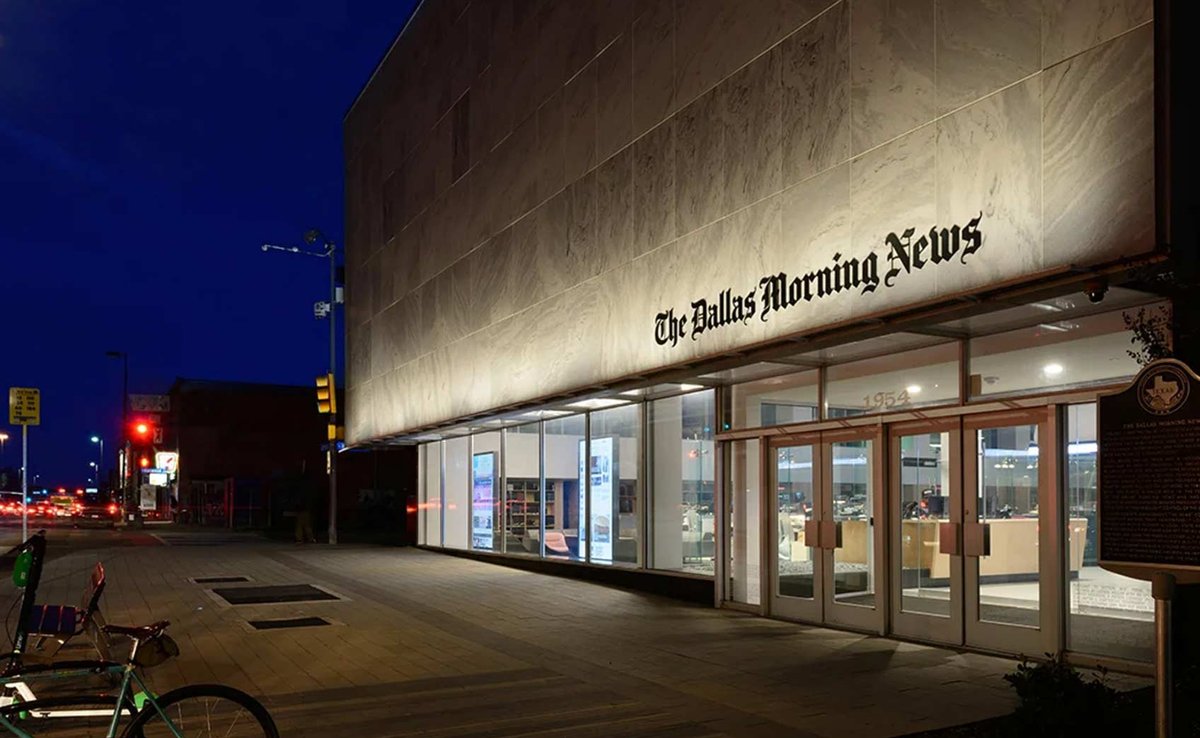 The Dallas Morning News front office exterior
