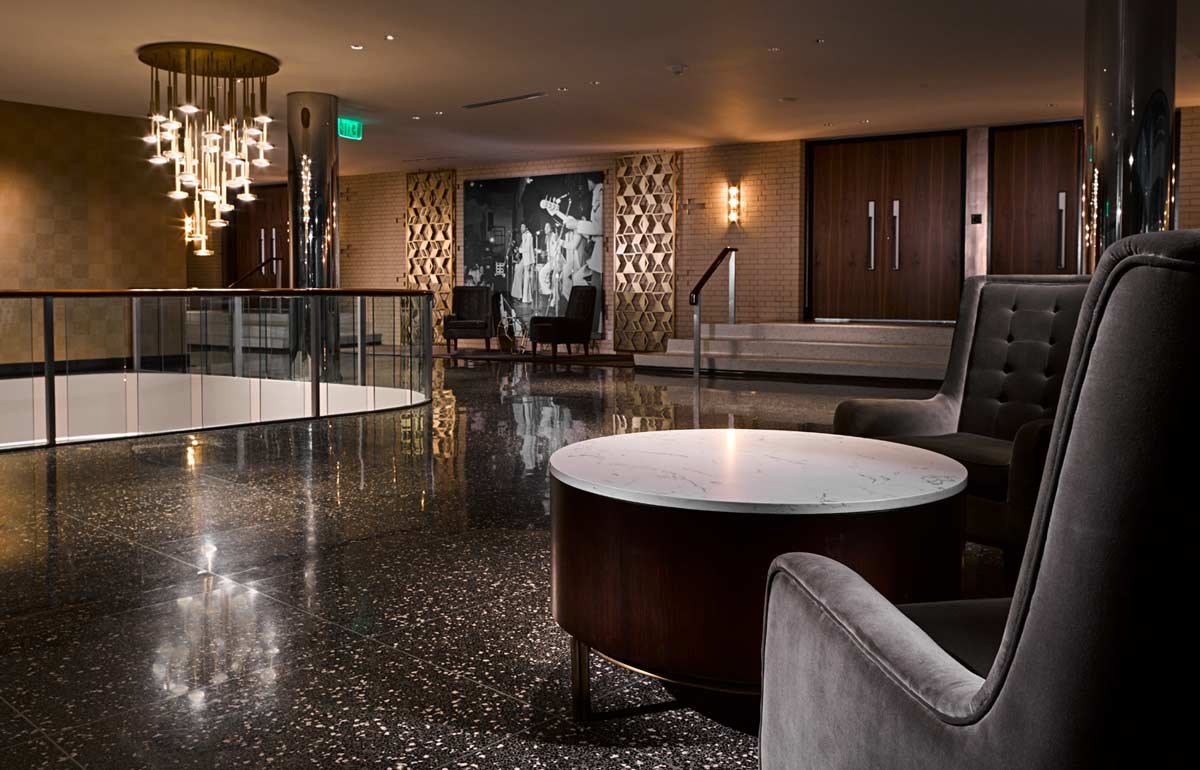Waiting area at the top of the stairs